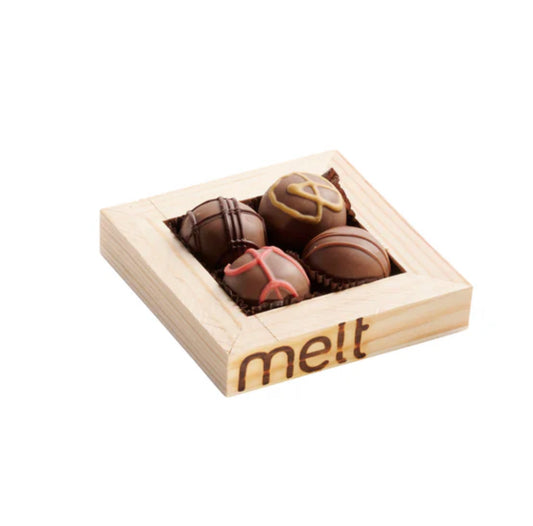 4 Dairy Chocolate Balls Wooden Tray